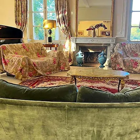Bordeaux Chateau Lafleur Hotel