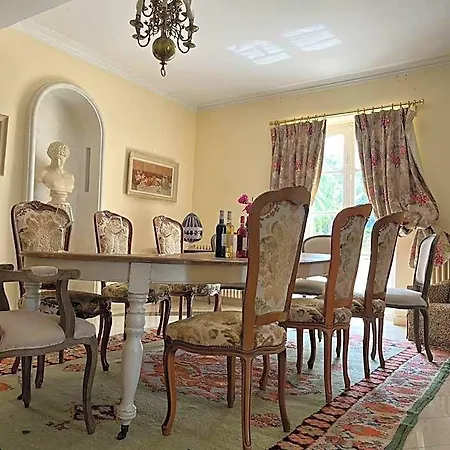 Bordeaux Chateau Lafleur Hotel Quinsac (Gironde)
